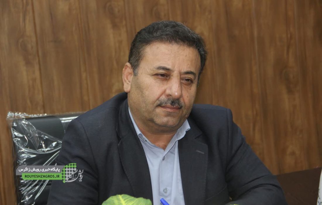 خلیل خسروی از شورای شهر مسجدسلیمان استعفا داد/استعفای خسروی مورد تائید اعضای شورای شهر قرار گرفت/ جلسه انتخاب هیئت رئیسه به تعویق افتاد