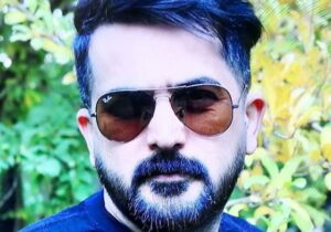 گفتگویی کوتاه با ابراهیم ناصری نمایشنامه نویس و شاعر درباره‌ی نمایش دختر آفتاب به کارگردانی گودرز ظاهری