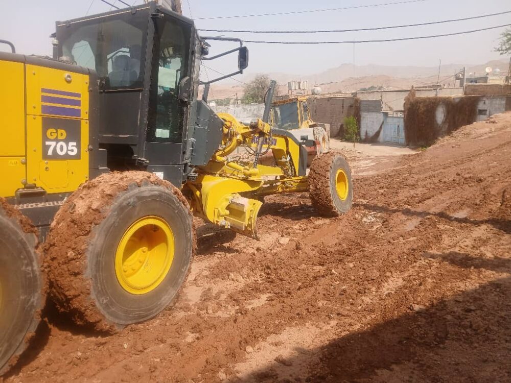 آغاز عملیات زیرسازی مسیر دسترسی سرتپه بازار چشمه‌علی