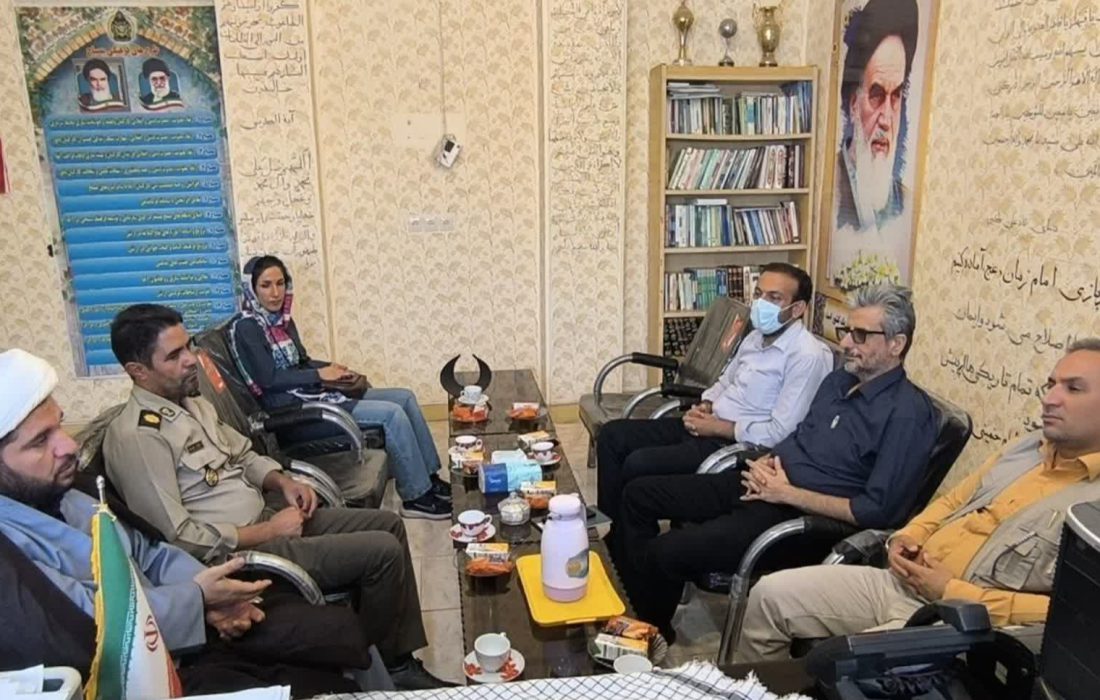 خبرنگاران در صف مجاهدان راستین انقلاب اسلامی هستند