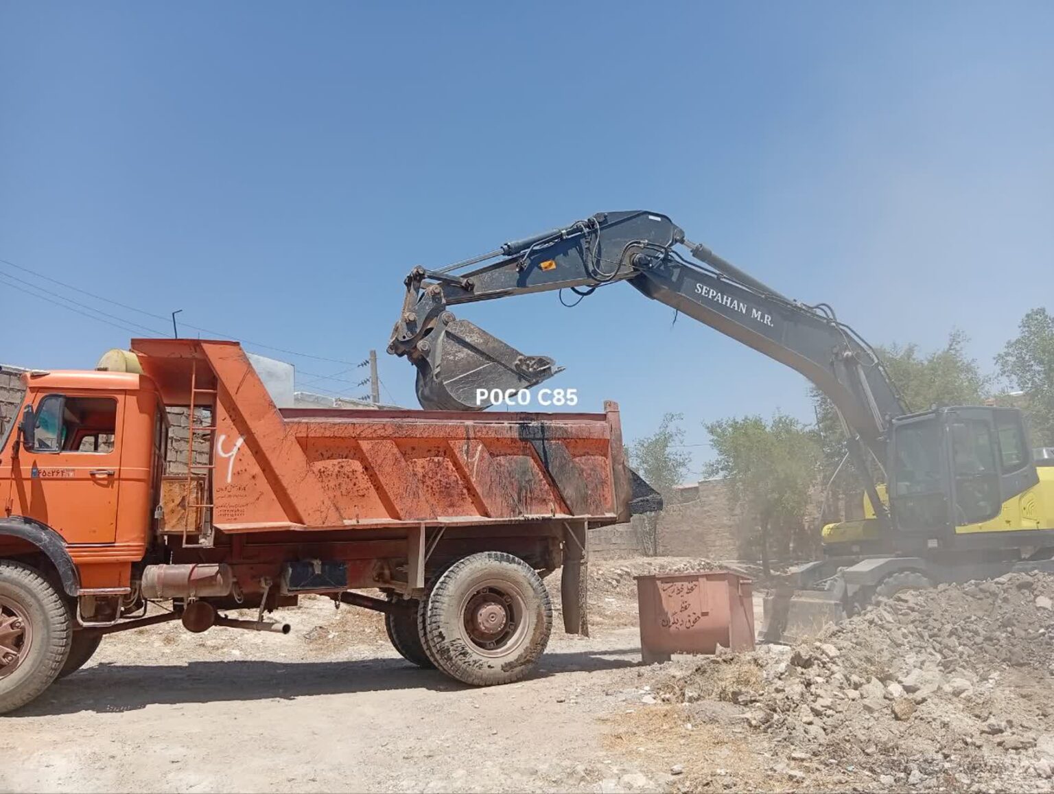 پاکسازی معابر کلگه و مسیر ۱۷ شهریور به کاروانسرا اجرا شد